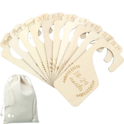 kopen Warm verkopen Eco-vriendelijke houten baby kast verdelers hangende set voor pasgeboren cadeau online manufacture