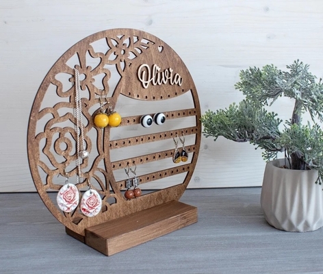 kopen Gepersonaliseerde houten sieraden organisator oorbel houder Houten sieraden opslag cadeau voor elke vrouw Juwelenstand online manufacture