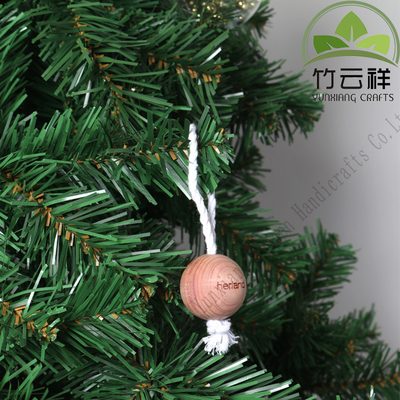 Beli Perhiasan Rumah Natal dengan Manik Kayu Alami online manufacture