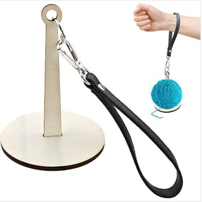 satın al Çapraz yeni gelen! Ahşap taşınabilir bilek iplik tutucusu. Yapışkanlık depolaması için kompakt ve şık online manufacture