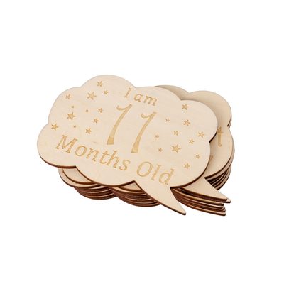 Wolkvormige baby Maandelijkse mijlpaalkaarten Houten afgedrukte mijlpaalplaten voor baby pasgeborenen Geschenken-persoonlijk ontwerp accepteren