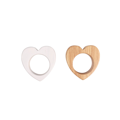 Hartvormige houten servet ring