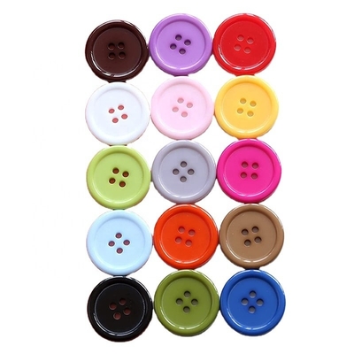 Groothandel Custom kleurrijke 4 gaten Houten ronde knoppen voor kleding Shirt