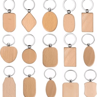 Eco-vriendelijke logo met graverende vorm, houten sleutelhanger