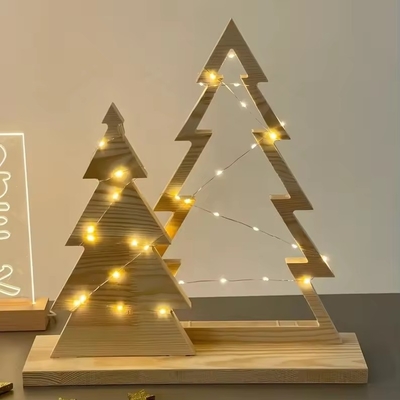 Uitstekende houten kerstboom decoratie Hoogwaardige tafel decoratie Kerst decoratie