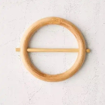 Houten gordijnhouders op maat - Haken voor muren, gordijnbanden