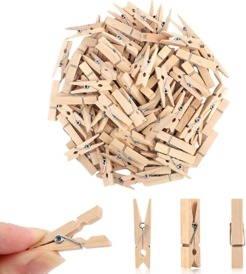 Kleine natuurlijke houten handwerk kledingstukken Klemmen